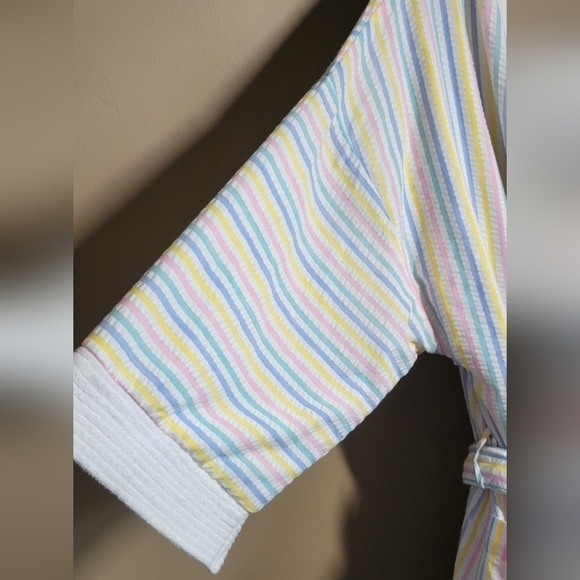 Mr. Robert Vintage terrycloth pastel stripped robe fits small- large imo - Picture 2 of 7